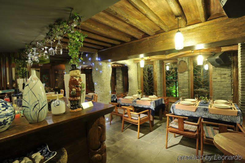Blossom Hill Inn - Neverland Lijiang  Restaurante foto